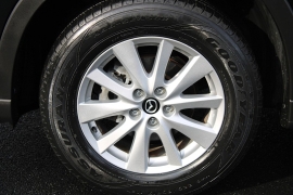 Used 2016  Mazda CX-5 4d SUV FWD Touring at Warner Motors near East Orange&comma; NJ