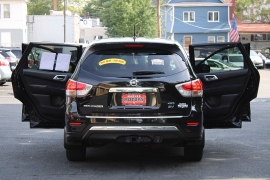 Used 2014  Nissan Pathfinder 4d SUV 4WD SV at Warner Motors near East Orange&comma; NJ