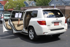 Used 2010 Toyota Highlander 4d SUV AWD Limited at Warner Motors near East Orange, NJ