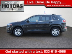 Used 2014  Jeep Cherokee 4d SUV FWD Latitude at Warner Motors near East Orange&comma; NJ