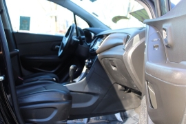Used 2020 Chevrolet Trax 4d SUV AWD LT at Warner Motors near East Orange, NJ