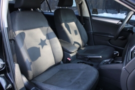 Used 2015  Volkswagen Jetta 4d Sedan SE Auto at Warner Motors near East Orange&comma; NJ