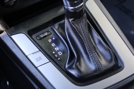 Used 2020  Hyundai Elantra 4d Sedan SEL at Warner Motors near East Orange&comma; NJ