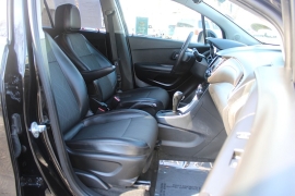 Used 2020 Chevrolet Trax 4d SUV AWD LT at Warner Motors near East Orange, NJ