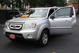 Used 2010 Honda Pilot 4d SUV 4WD EX-L at Warner Motors near East Orange, NJ