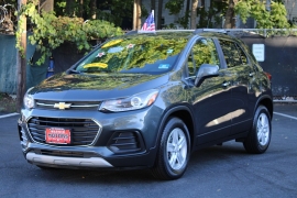 Used 2018  Chevrolet Trax 4d SUV FWD LT at Warner Motors near East Orange&comma; NJ
