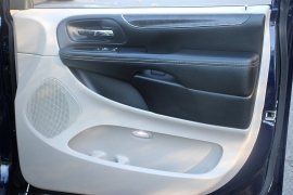 Used 2014 Chrysler Town & Country 4d Wagon Touring L at Warner Motors near East Orange, NJ