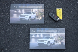 Used 2019  Jeep Grand Cherokee 4d SUV 4WD Laredo E at Warner Motors near East Orange&comma; NJ