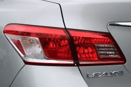 Used 2010  Lexus ES 350 4dr Sdn at Warner Motors near East Orange&comma; NJ