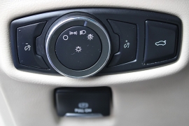 Used 2017  Lincoln MKZ 4d Sedan AWD Premiere at Warner Motors near East Orange&comma; NJ