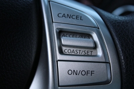 Used 2016  Nissan Rogue 4d SUV AWD SV at Warner Motors near East Orange&comma; NJ