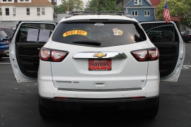 Used 2017 Chevrolet Traverse 4d SUV AWD LT w/1LT at Warner Motors near East Orange, NJ
