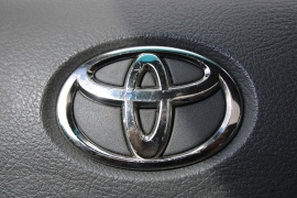 Used 2011 Toyota Camry 4d Sedan SE V6 at Warner Motors near East Orange, NJ