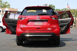 Used 2017  Nissan Rogue 4d SUV AWD SL at Warner Motors near East Orange&comma; NJ
