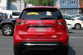 Used 2017  Nissan Rogue 4d SUV AWD SL at Warner Motors near East Orange&comma; NJ