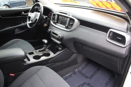 Used 2019  Kia Sorento 4d SUV AWD LX I4 at Warner Motors near East Orange&comma; NJ