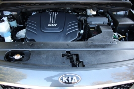 Used 2017 Kia Sedona 4d Wagon LX at Warner Motors near East Orange, NJ