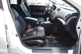 Used 2016 Nissan Altima 4d Sedan 2.5L SR at Warner Motors near East Orange, NJ