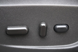 Used 2018  Ford Escape 4d SUV 4WD SE w&sol;SYNC3 at Warner Motors near East Orange&comma; NJ