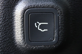 Used 2019  Jeep Cherokee 4d SUV 4WD Limited 3&period;2L at Warner Motors near East Orange&comma; NJ
