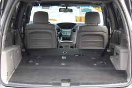 Used 2011  Honda Pilot 4d SUV 4WD EX-L at Warner Motors near East Orange&comma; NJ