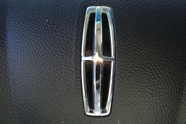 Used 2016  Lincoln MKZ 4d Sedan AWD Ecoboost at Warner Motors near East Orange&comma; NJ