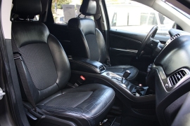 Used 2018  Dodge Journey 4d SUV AWD Crossroad at Warner Motors near East Orange&comma; NJ