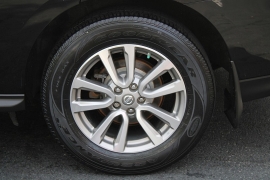 Used 2014  Nissan Pathfinder 4d SUV 4WD SV at Warner Motors near East Orange&comma; NJ