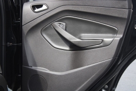 Used 2018  Ford Escape 4d SUV 4WD SE w&sol;SYNC3 at Warner Motors near East Orange&comma; NJ