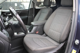 Used 2018  Chevrolet Equinox 4d SUV FWD LT w&sol;1LT at Warner Motors near East Orange&comma; NJ