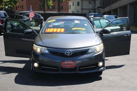 Used 2013  Toyota Camry 4d Sedan SE at Warner Motors near East Orange&comma; NJ
