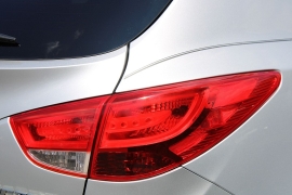Used 2012  Hyundai Tucson 4d SUV AWD GLS at Warner Motors near East Orange&comma; NJ