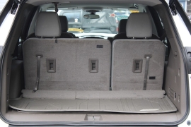 Used 2019  Chevrolet Traverse 4d SUV FWD LT Cloth w&sol;1LT at Warner Motors near East Orange&comma; NJ