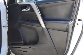 Used 2015  Toyota RAV4 4d SUV AWD Limited at Warner Motors near East Orange&comma; NJ