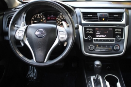 Used 2016 Nissan Altima 4d Sedan 2.5L SR at Warner Motors near East Orange, NJ
