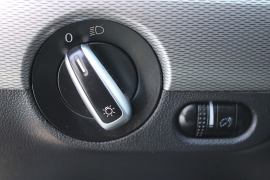 Used 2015  Volkswagen Jetta 4d Sedan SE Auto at Warner Motors near East Orange&comma; NJ