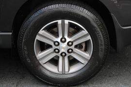 Used 2017  Chevrolet Traverse 4d SUV AWD LT w&sol;2LT at Warner Motors near East Orange&comma; NJ