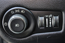 Used 2014  Jeep Cherokee 4d SUV FWD Latitude at Warner Motors near East Orange&comma; NJ