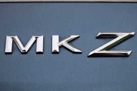 Used 2017  Lincoln MKZ 4d Sedan AWD Premiere at Warner Motors near East Orange&comma; NJ