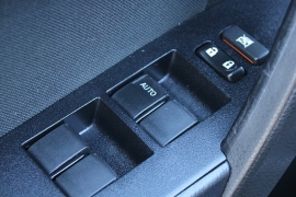 Used 2018  Toyota Corolla 4d Sedan LE at Warner Motors near East Orange, NJ