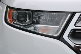 Used 2018  Ford Edge 4d SUV AWD SE EcoBoost at Warner Motors near East Orange&comma; NJ