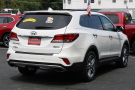 Used 2017  Hyundai Santa Fe 4d SUV AWD SE Ultimate at Warner Motors near East Orange&comma; NJ