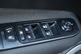 Used 2018 Jeep Renegade 4d SUV 4WD Sport at Warner Motors near East Orange, NJ
