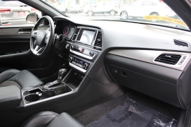 Used 2019  Hyundai Sonata 4d Sedan Limited 2&period;4L at Warner Motors near East Orange&comma; NJ