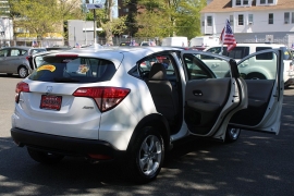 Used 2016 Honda HR-V 4d SUV AWD LX at Warner Motors near East Orange, NJ