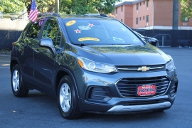 Used 2018  Chevrolet Trax 4d SUV FWD LT at Warner Motors near East Orange&comma; NJ