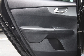 Used 2019  Kia Forte 4d Sedan LXS at Warner Motors near East Orange&comma; NJ