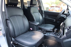 Used 2017  Subaru Forester 4d SUV 2&period;5i Touring at Warner Motors near East Orange&comma; NJ
