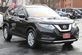 Used 2018  Nissan Rogue 4d SUV AWD SL at Warner Motors near East Orange&comma; NJ
