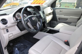 Used 2011  Honda Pilot 4d SUV 4WD EX-L at Warner Motors near East Orange&comma; NJ